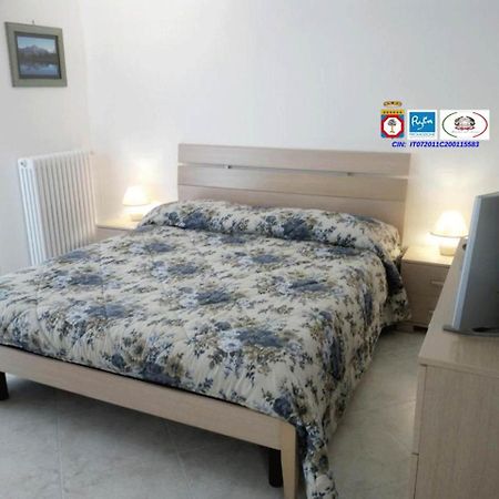 Il Giardino Di Niu Bed & Breakfast Palombaio Екстериор снимка