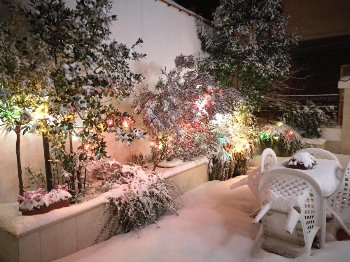 Il Giardino Di Niu Bed & Breakfast Palombaio Екстериор снимка