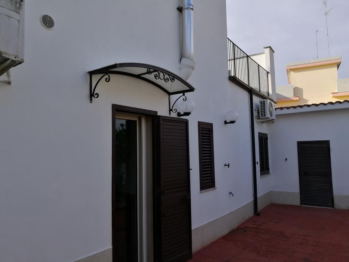 Il Giardino Di Niu Bed & Breakfast Palombaio Екстериор снимка