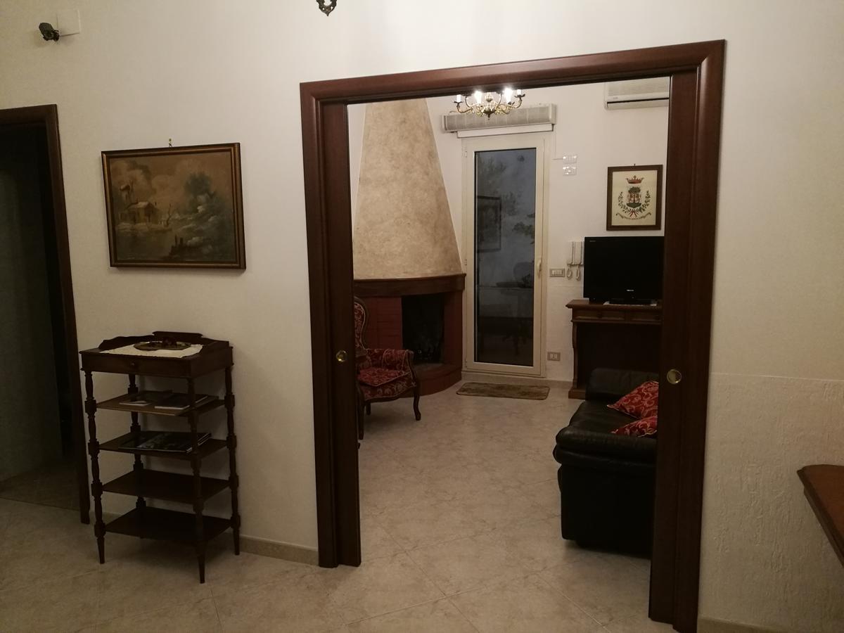 Il Giardino Di Niu Bed & Breakfast Palombaio Екстериор снимка