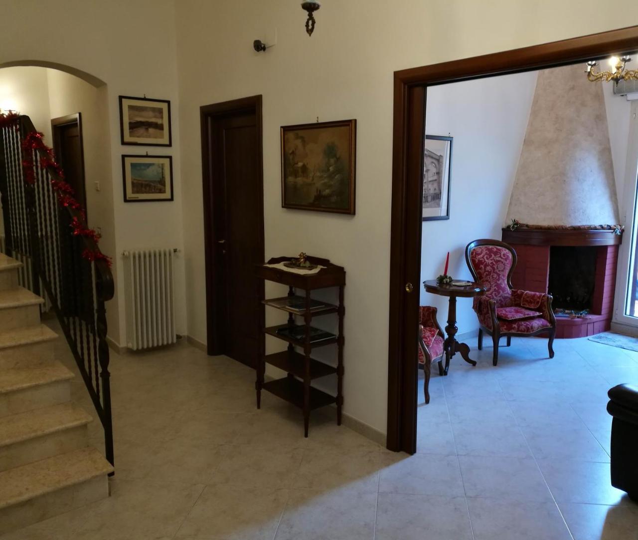 Il Giardino Di Niu Bed & Breakfast Palombaio Екстериор снимка